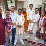 अध्यापिका द्वारा छात्र की चोटी काटने की घटना पर आज संयुक्त हिंदू मोर्चा ने पीड़ित छात्र के साथ जिलाधिकारी कार्यालय पर प्रदर्शन किया