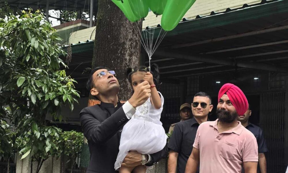 देहरादून: 79 वां स्वतंत्रता दिवस बड़े ही धूमधाम और हर्षाेल्लास के साथ मनाया गया