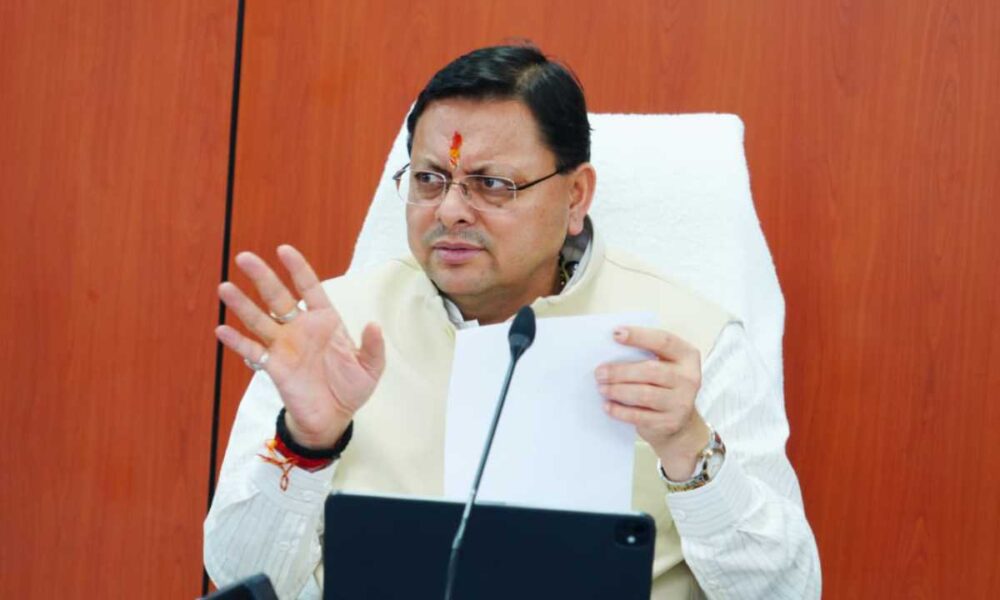 मुख्यमंत्री पुष्कर सिंह धामी ने  मसूरी रोड एवं किमाड़ी क्षेत्र का स्थलीय निरीक्षण किया