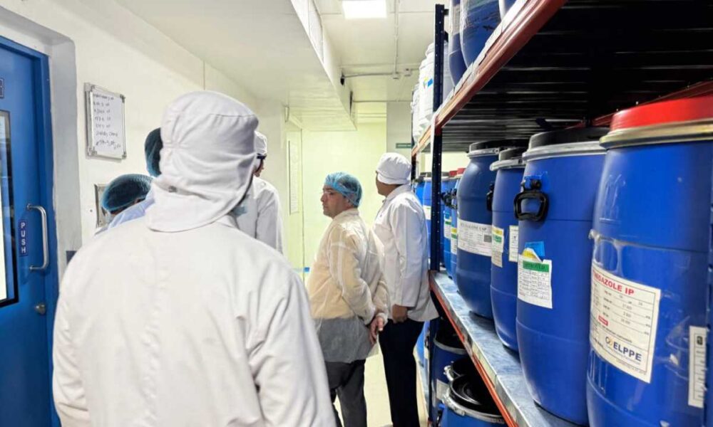 प्रदेशभर में प्रतिबंधित कफ सिरप और  निम्न गुणवत्ता की औषधियों के खिलाफ व्यापक कार्रवाई जारी