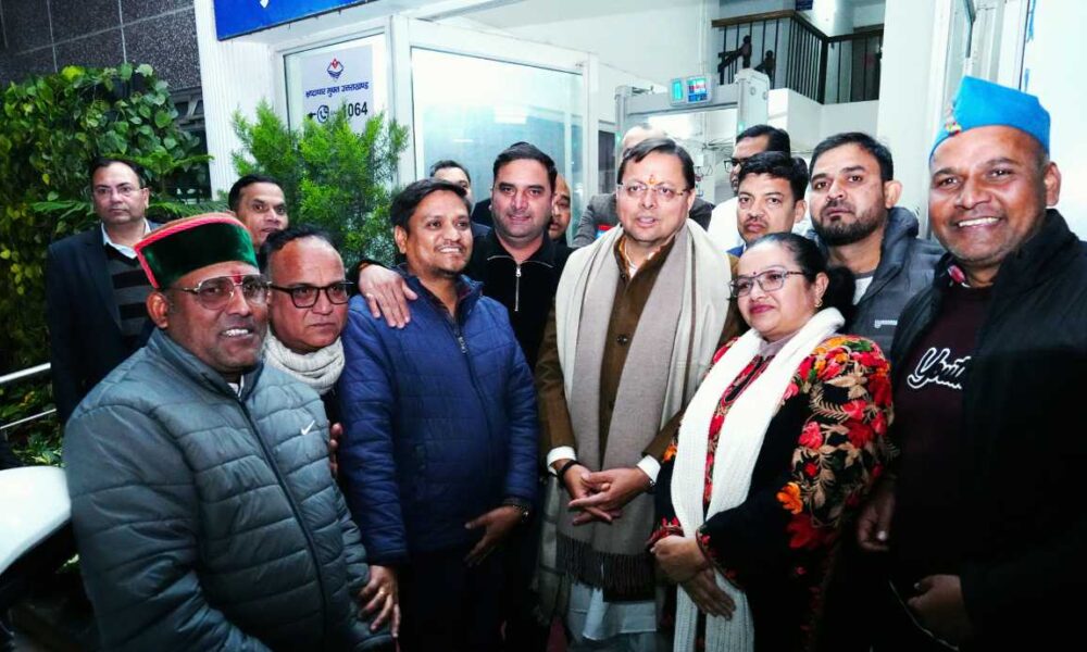 उपनल कर्मचारियों ने मुख्यमंत्री से भेंट कर ‘समान कार्य–समान वेतन’ पर कैबिनेट के ऐतिहासिक निर्णय के लिए व्यक्त किया आभार