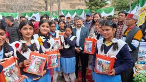 “जन-जन की सरकार, जन-जन के द्वार” कार्यक्रम बन रहा प्रदेश में सुशासन और त्वरित समाधान का माध्यम