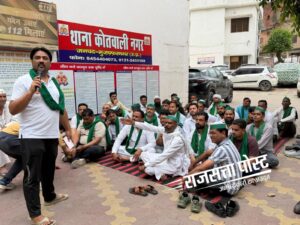 गुल बहार राव के नेतृत्व में भाकियू का विरोध, राकेश टिकैत की गिरफ्तारी पर कोतवाली पहुंचे पदाधिकारी