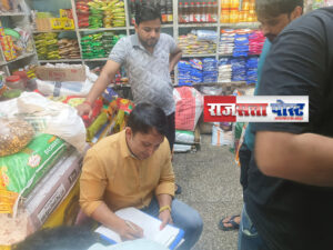 चरथावल में खाद्य विभाग की छापेमारी से मचा हड़कंप, कई दुकानदार दुकानें बंद कर हुए रफूचक्कर