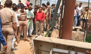 हाइटेंशन ट्रांसफार्मर का करंट लगने से 7 वर्षीय किशोर की दर्दनाक मौत, हादसे के बाद हंगामा, एसडीएम-सीओ ने संभाली स्थिति