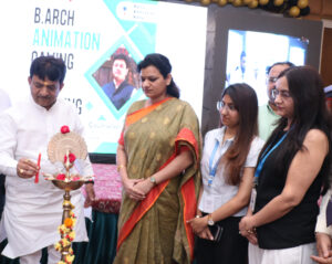 द बिगेस्ट एजुकेशन फेयर एंड फेलिसिटेशन सेरेमनी का भव्य आयोजन 