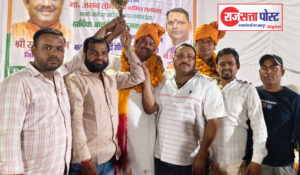 खटीक समाज ने किया भव्य सम्मान समारोह, सुनील दर्शन खटीक और अमन तोमर का हुआ जोरदार स्वागत