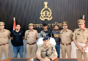 ऑनलाइन बाइक डील के बहाने लूट करने वाले 3 बदमाश चढ़े छपार पुलिस के हत्थे, मुठभेड़ में एक घायल