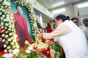 पूर्व मुख्यमंत्री मेजर जनरल भुवन चंद्र खण्डूड़ी को दी गई भावभीनी श्रद्धांजलि, सीएम धामी बोले- विकास पुरुष के रूप में सदैव याद रखे जाएंगे