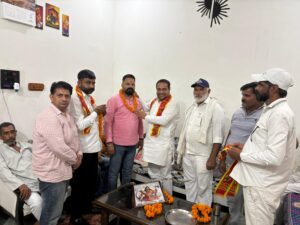 राष्ट्रीय त्यागी भूमिहार महासभा ने अभिलाष त्यागी को सौंपी हापुड़ जिला अध्यक्ष की जिम्मेदारी