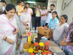 राज्य मंत्री मधु भट्ट के नेतृत्व में यमकेश्वर में आयोजित हुआ ‘जन-जन की सरकार, जन-जन के द्वार’ कार्यक्रम,