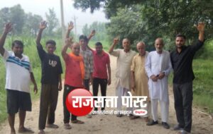 खाईखेड़ी में चार महीने से अधूरी पड़ी सड़क पर फूटा ग्रामीणों का गुस्सा, PWD के खिलाफ प्रदर्शन