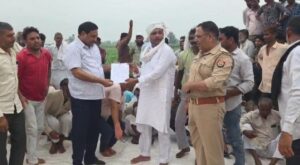 शराब ठेके का विरोध, अधिकारियों को ज्ञापन सौंपकर भाकियू ने दी आंदोलन की चेतावनी।