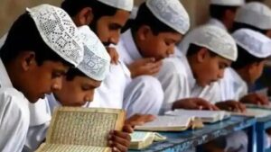 सरकारी जमीन पर बने 11 मदरसों, मस्जिदों और मजारों को नोटिस, 13 जुलाई तक मांगा जवाब