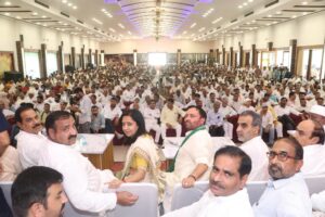 भाजपा-रालोद के दिग्गज एक मंच पर, एनडीए के कार्यकर्ता सम्मेलन में चुनावी तैयारियों पर जोर