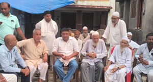 भाकियू ब्लॉक उपाध्यक्ष समद चौधरी के आवास पर किसानों की पंचायत, 8 गुना मुआवजे और हाईवे कट की मांग